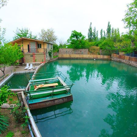 Amiran'S Lake Hotel Tbilisi Buitenkant foto